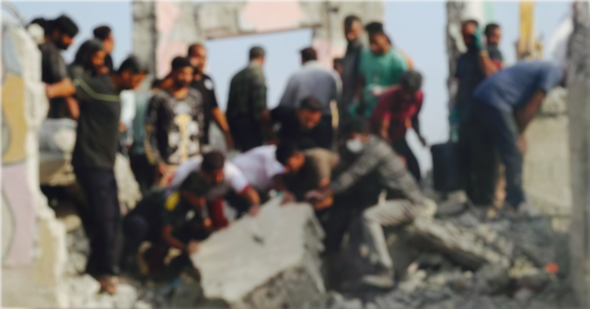 L’infanzia sotto le macerie: la tragedia delle bambine di Minab